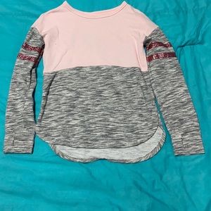 Girls Crewneck/long sleeve shirt